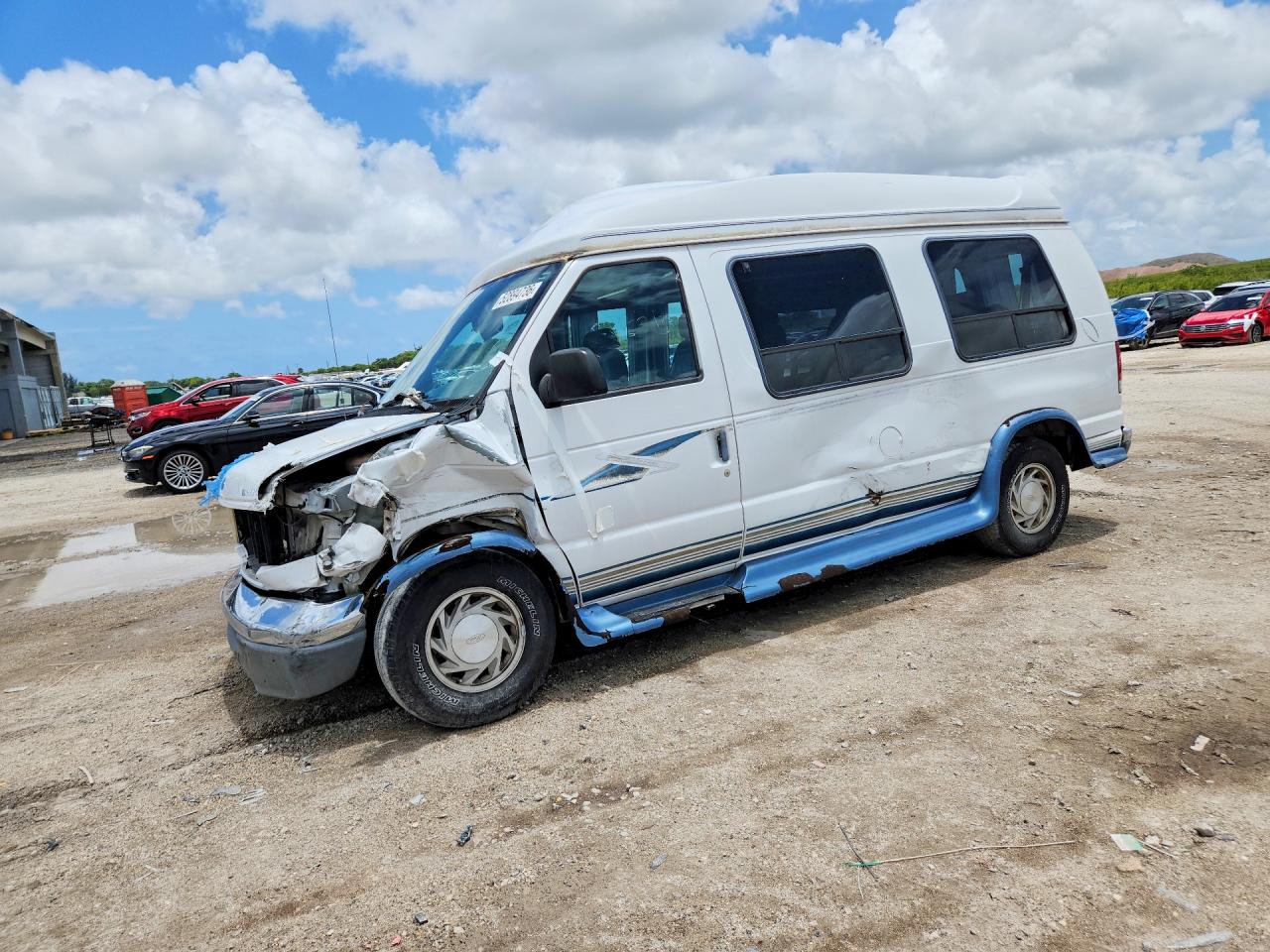 Salvage Ford Econoline Image