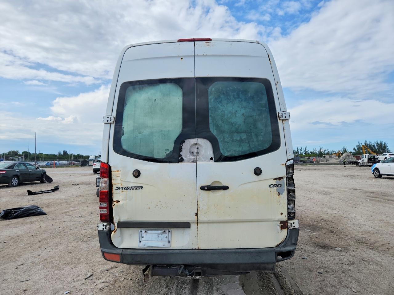 Dodge Sprinter 2500