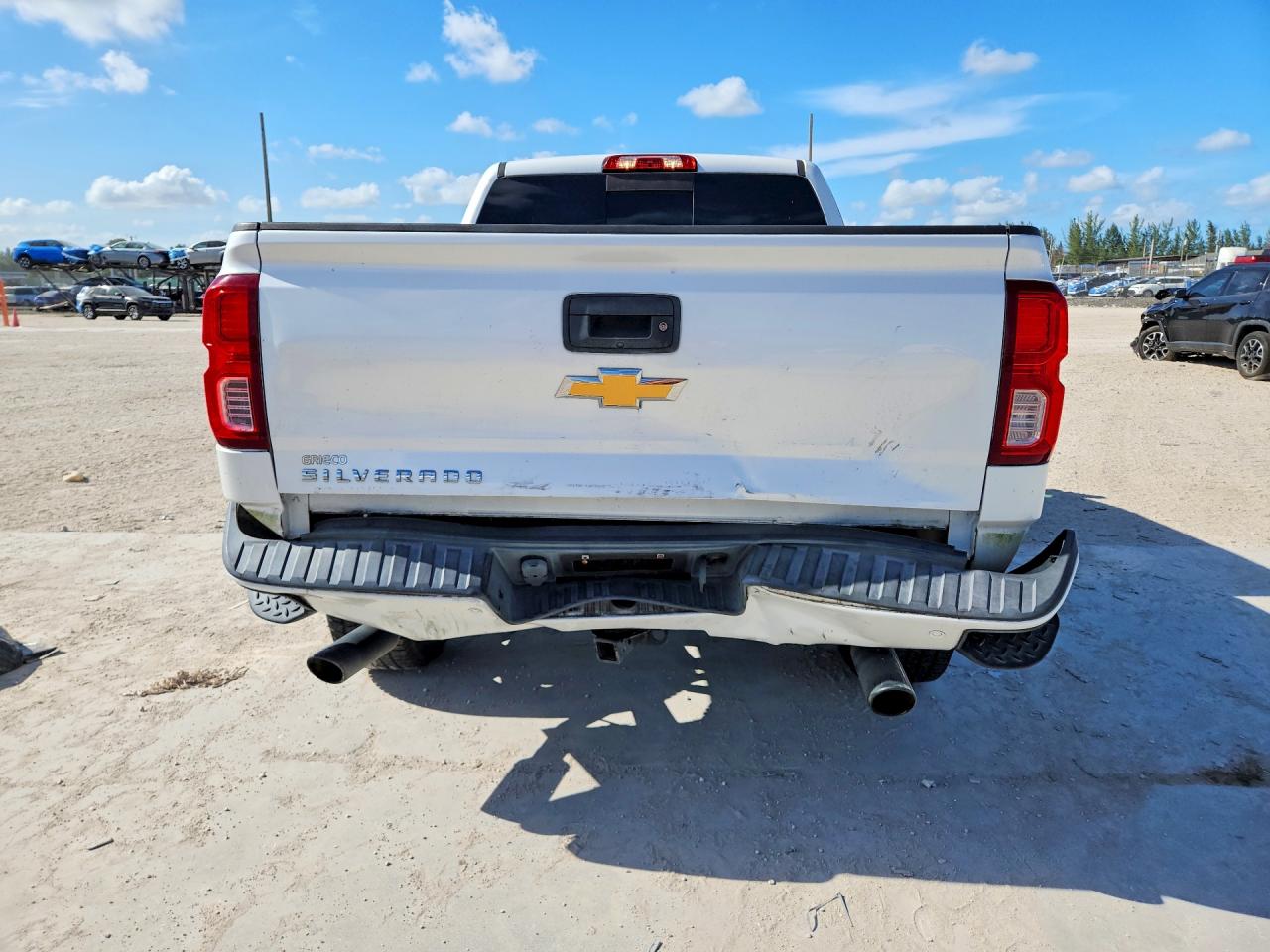 Chevrolet Silverado C1500 High Country
