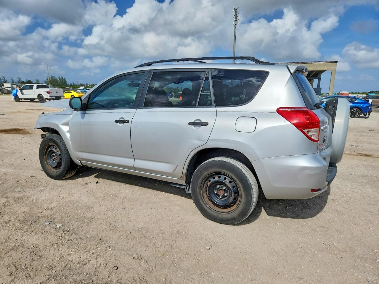 Toyota RAV4 Base