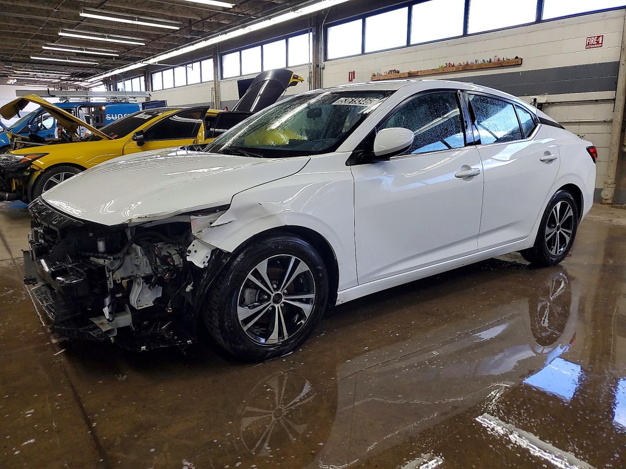 Salvage Nissan Sentra Image