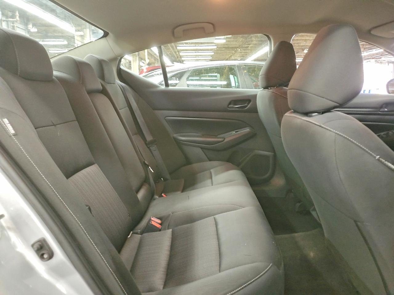Nissan Altima S