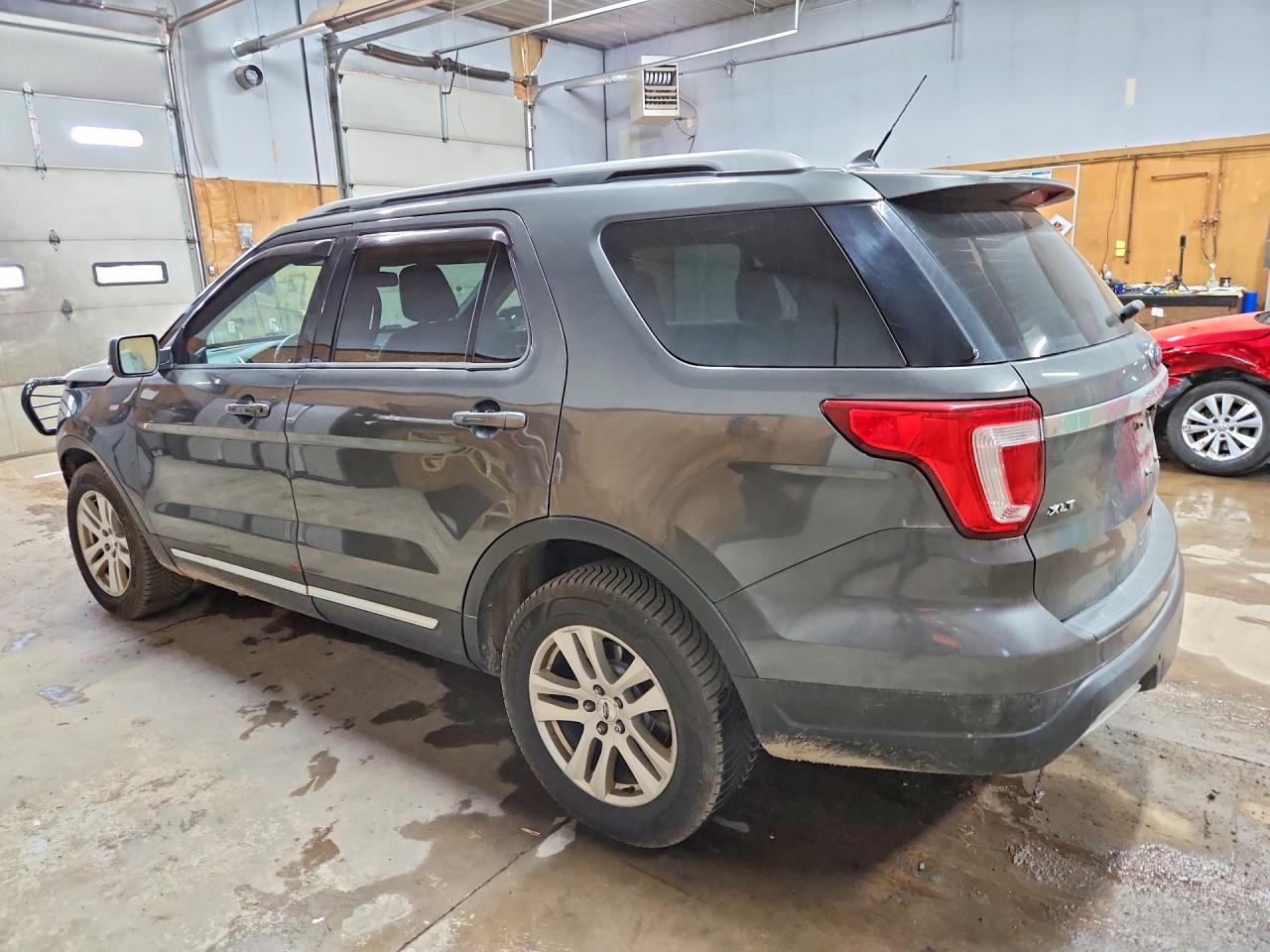 Ford Explorer Xlt