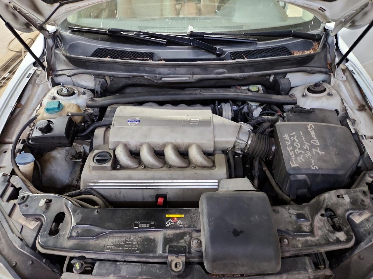 Volvo XC90 V8