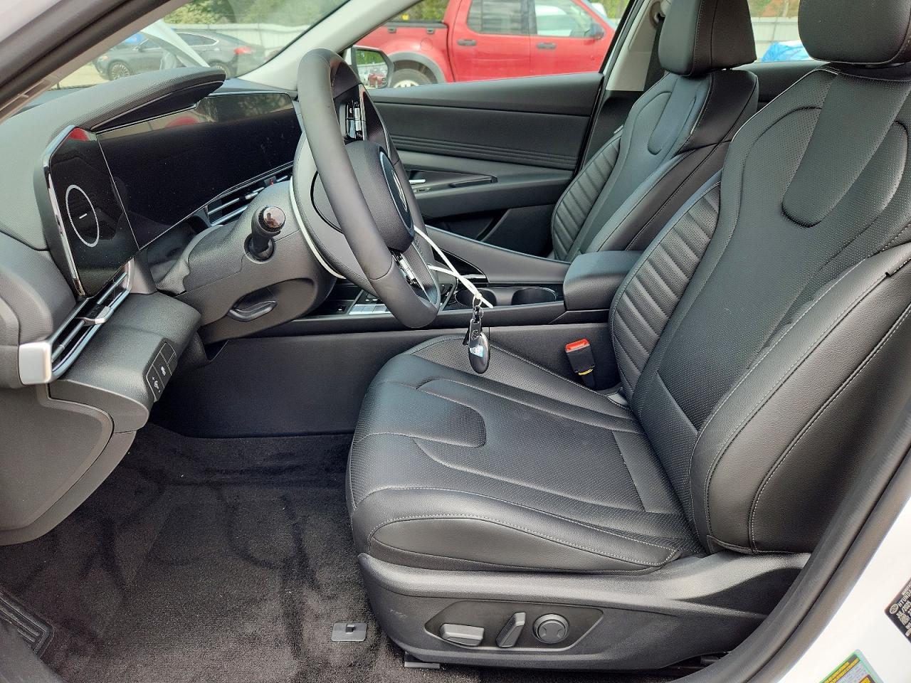 Hyundai ELANTRA Limited