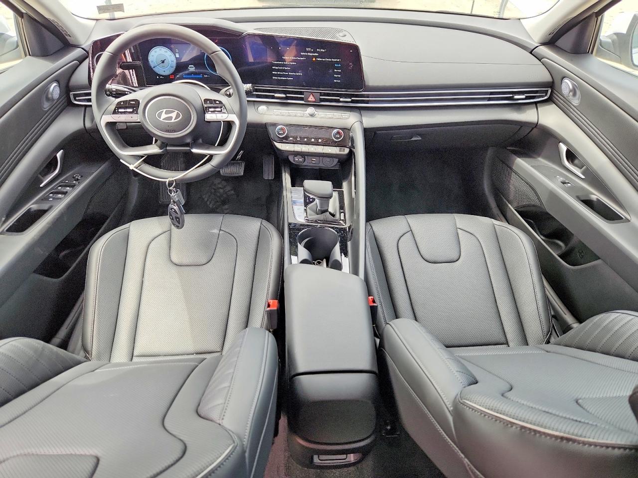 Hyundai ELANTRA Limited