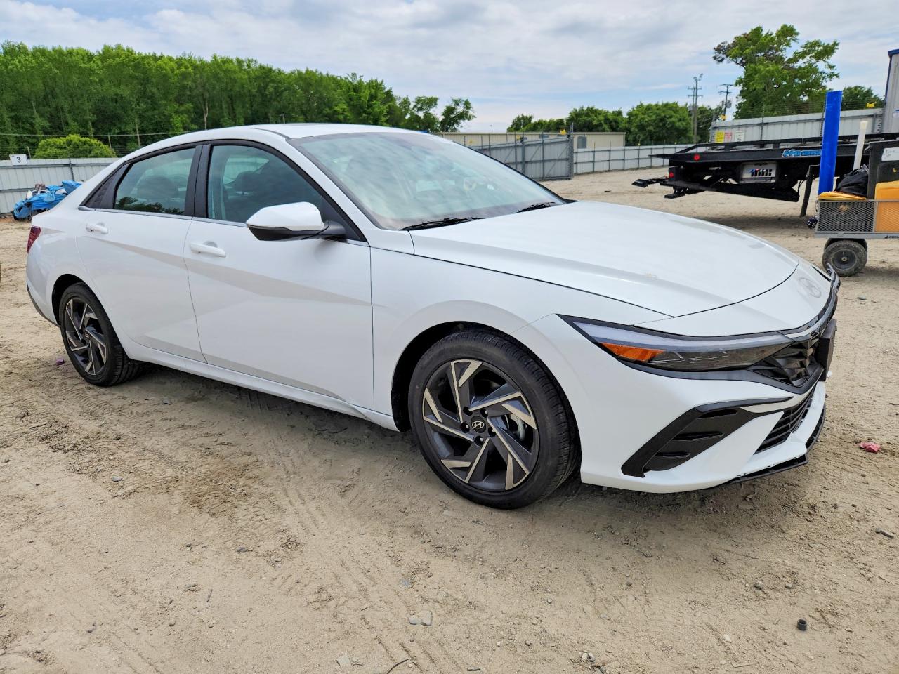 Hyundai ELANTRA Limited