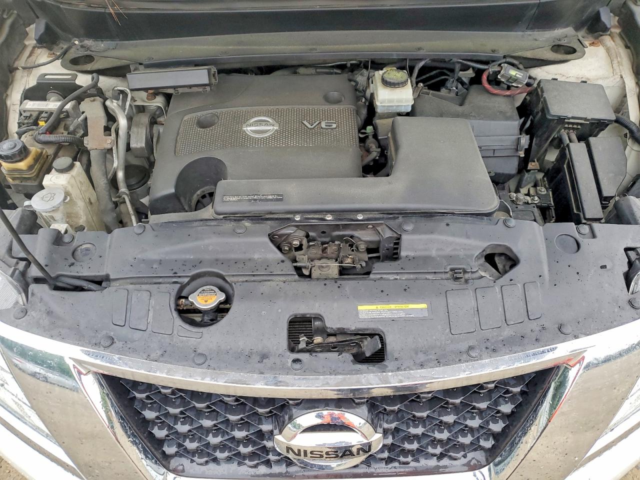 Nissan Pathfinder Sv