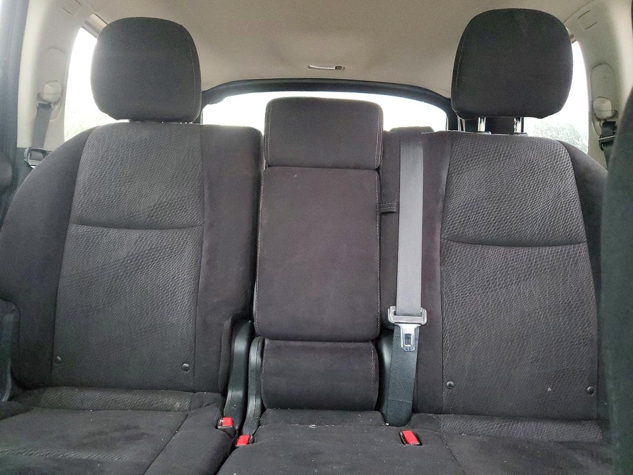 Nissan Pathfinder Sv