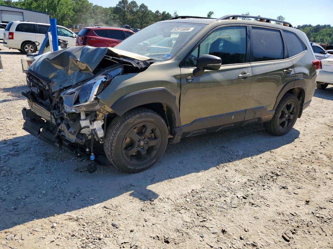 Salvage Subaru Forester Image