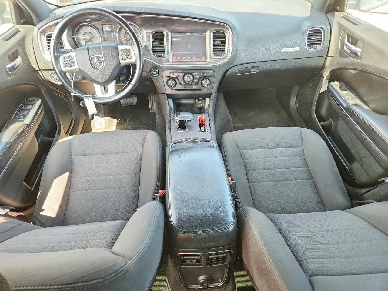 Dodge Charger Sxt