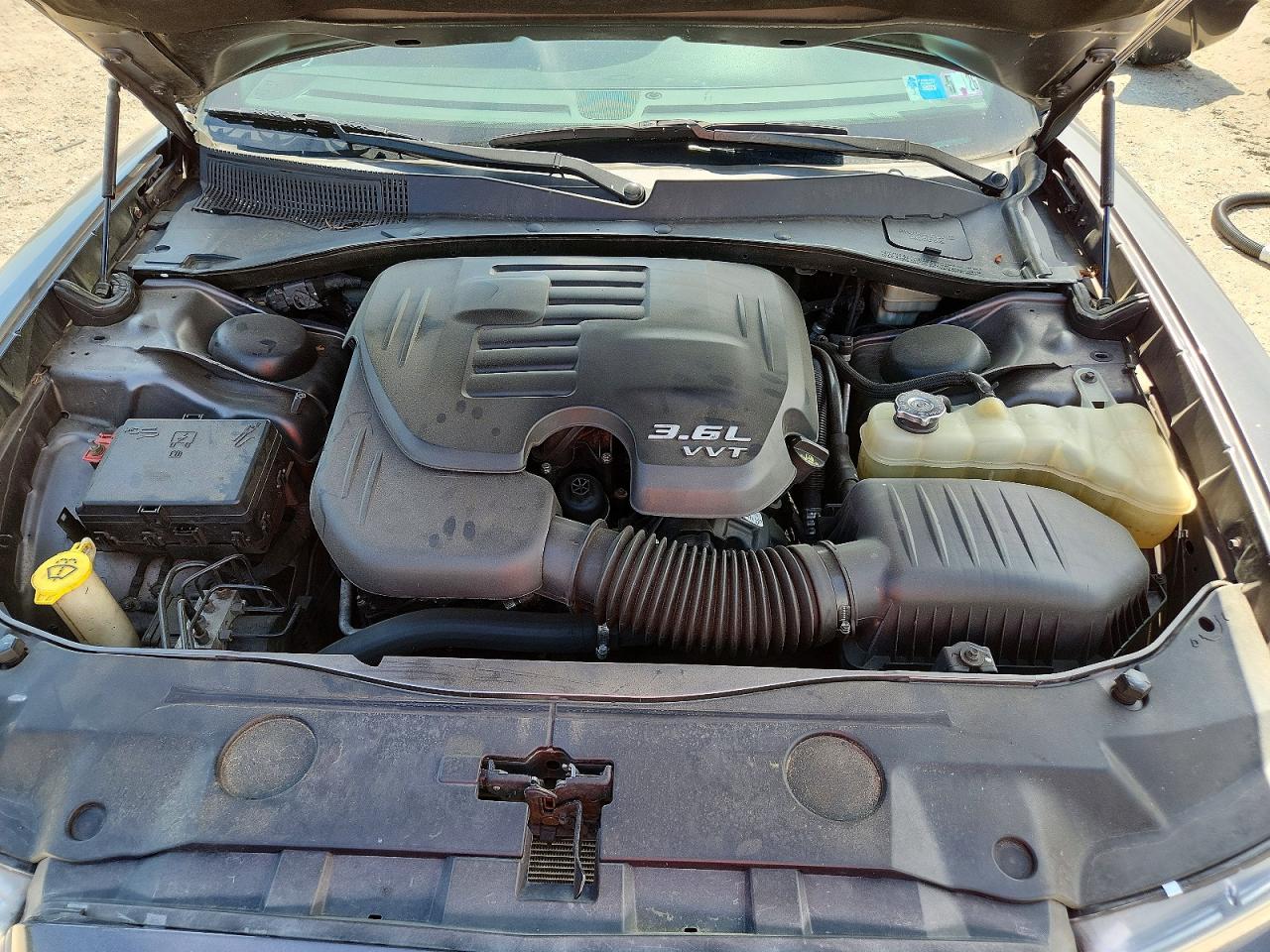 Dodge Charger Sxt