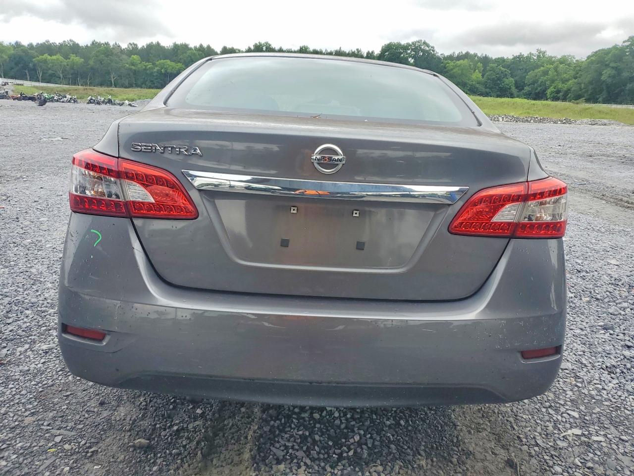 Nissan Sentra S