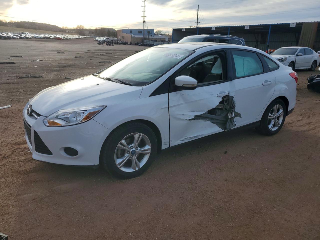 Salvage Ford Focus Image