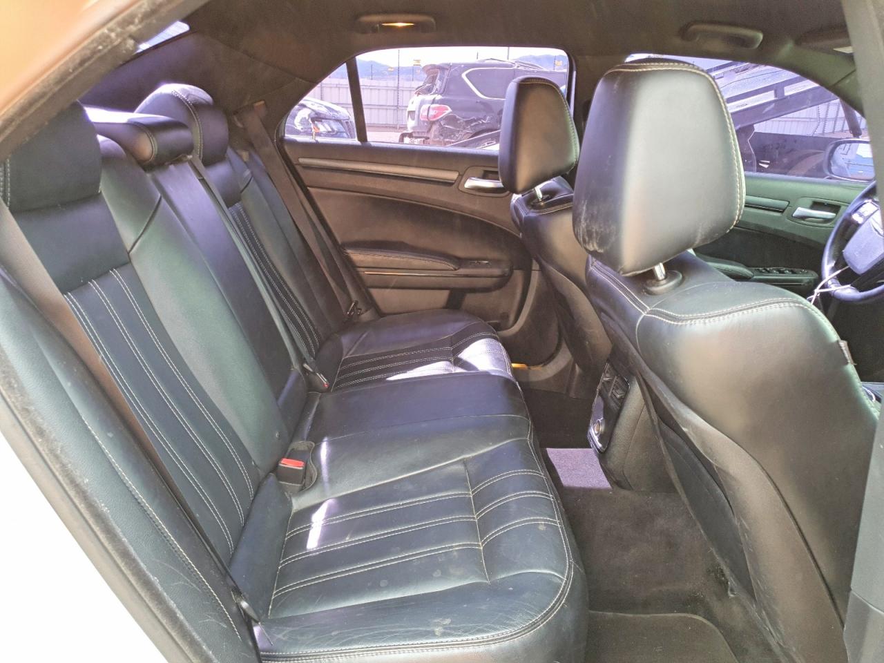 Chrysler 300 S
