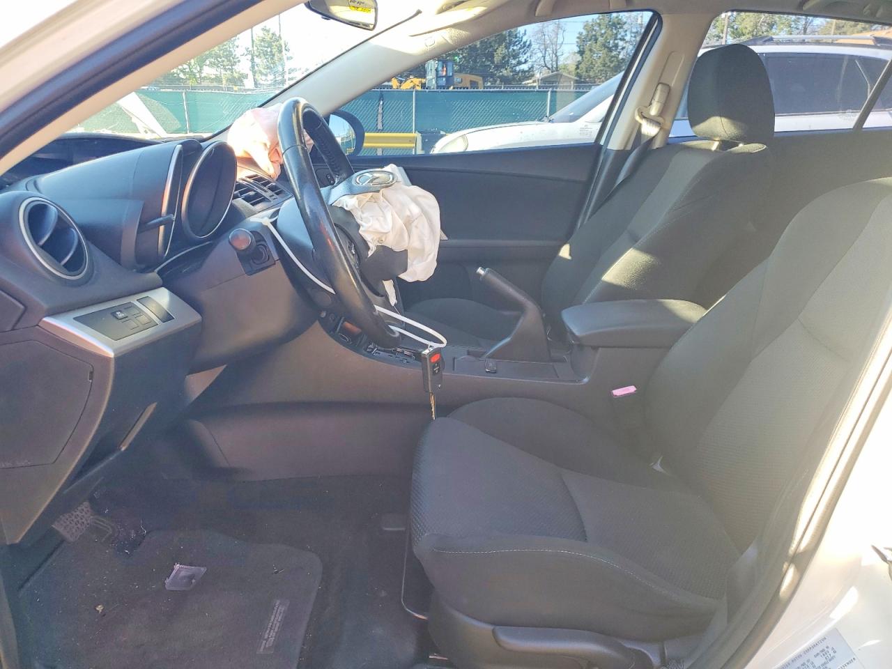 Mazda Mazda3 S