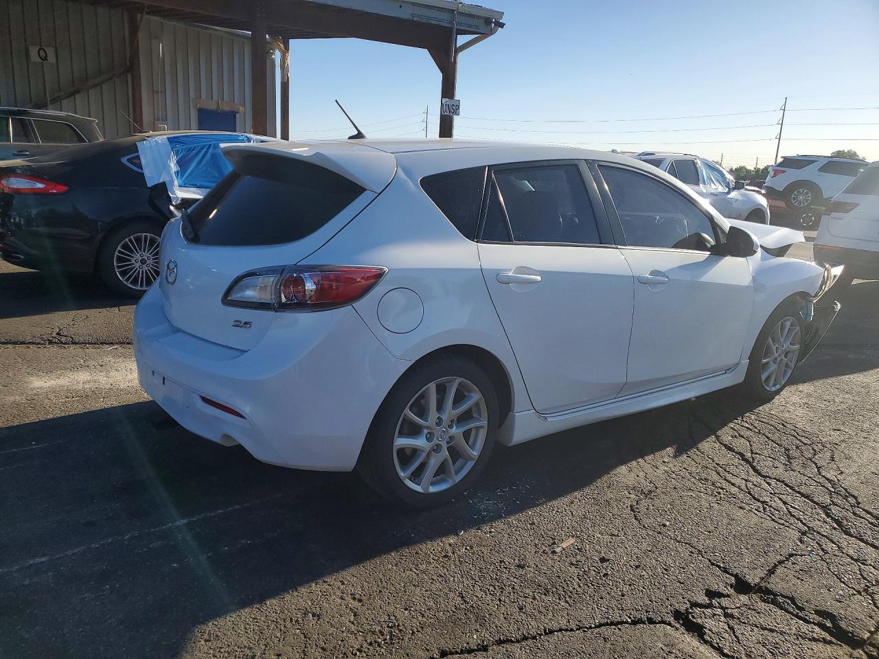Mazda Mazda3 S