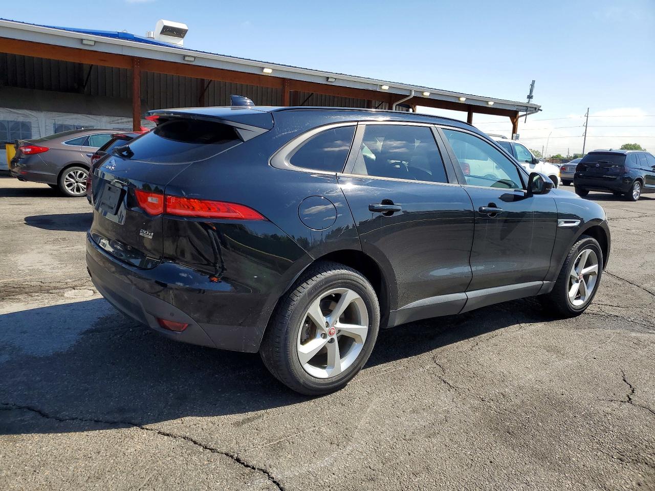Jaguar F-PACE Premium