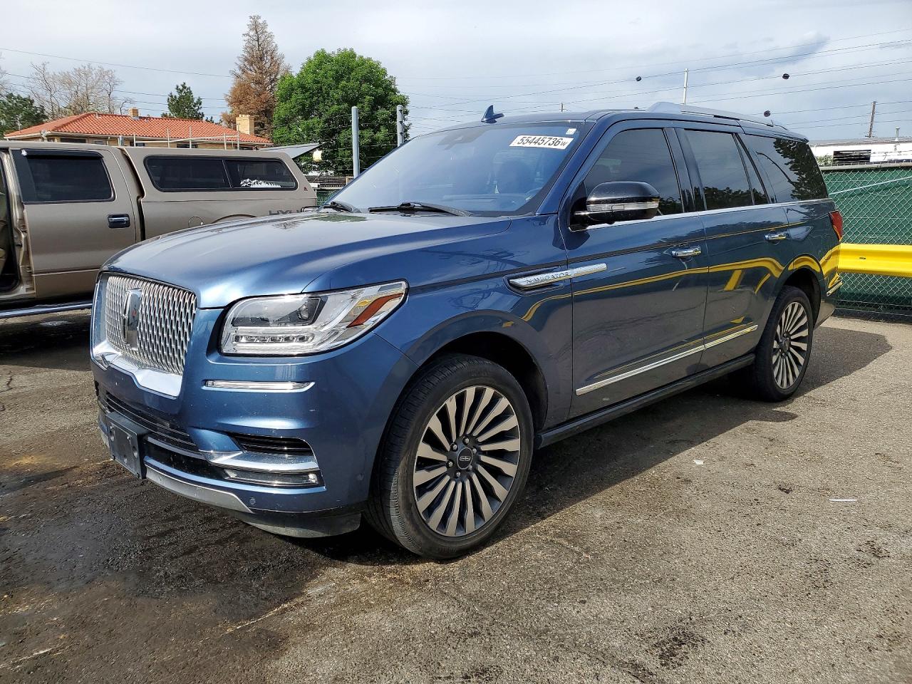 Salvage Lincoln Navigator Image