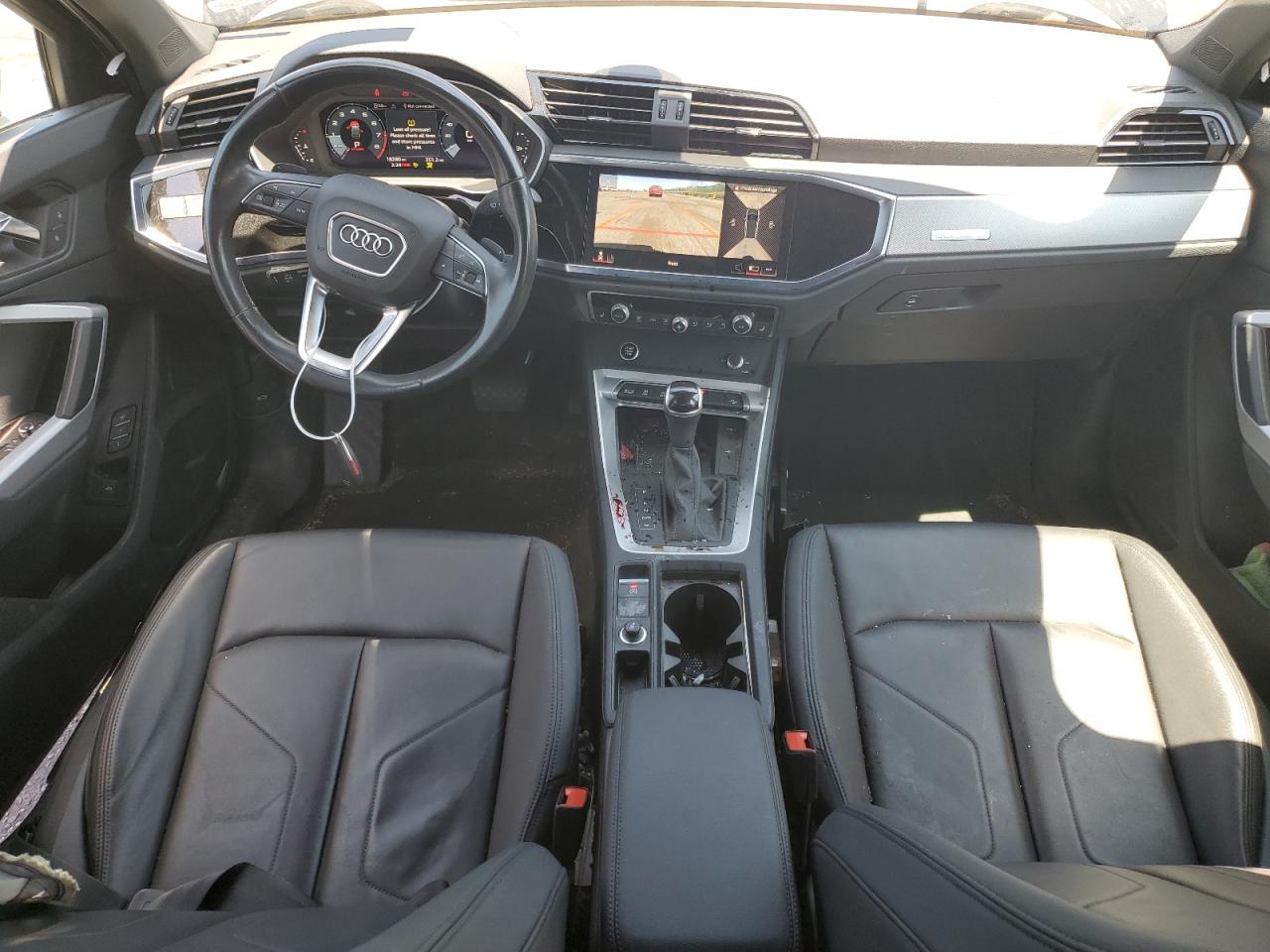 Audi Q3 Premium Plus S Line 45
