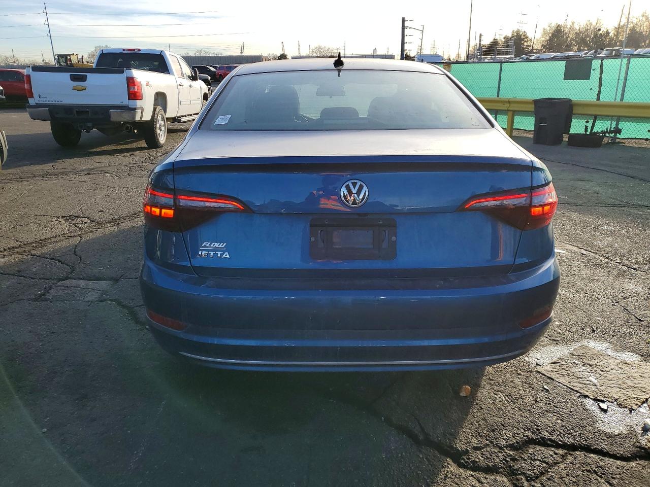Volkswagen Jetta S