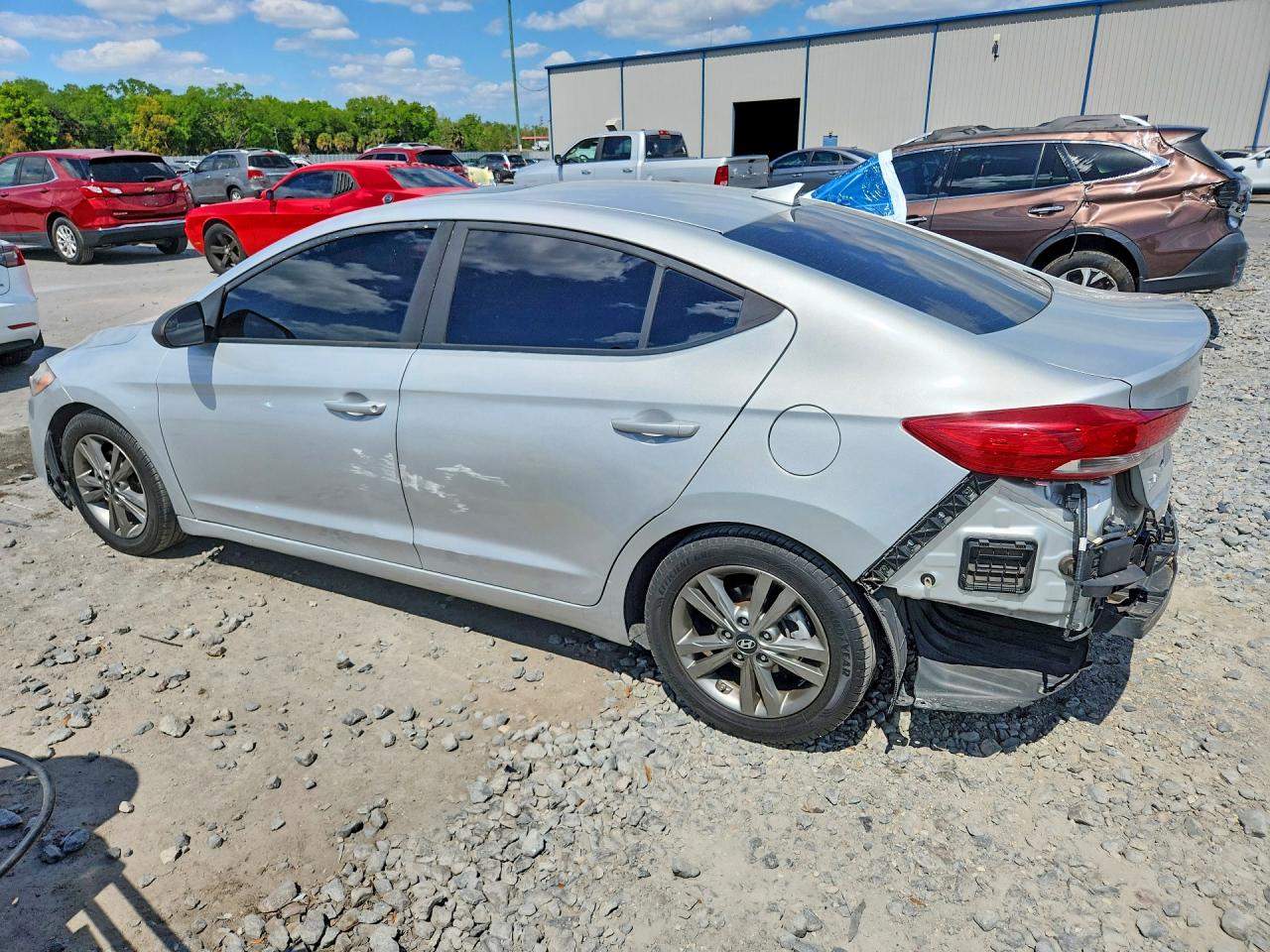 Hyundai ELANTRA Value Edition