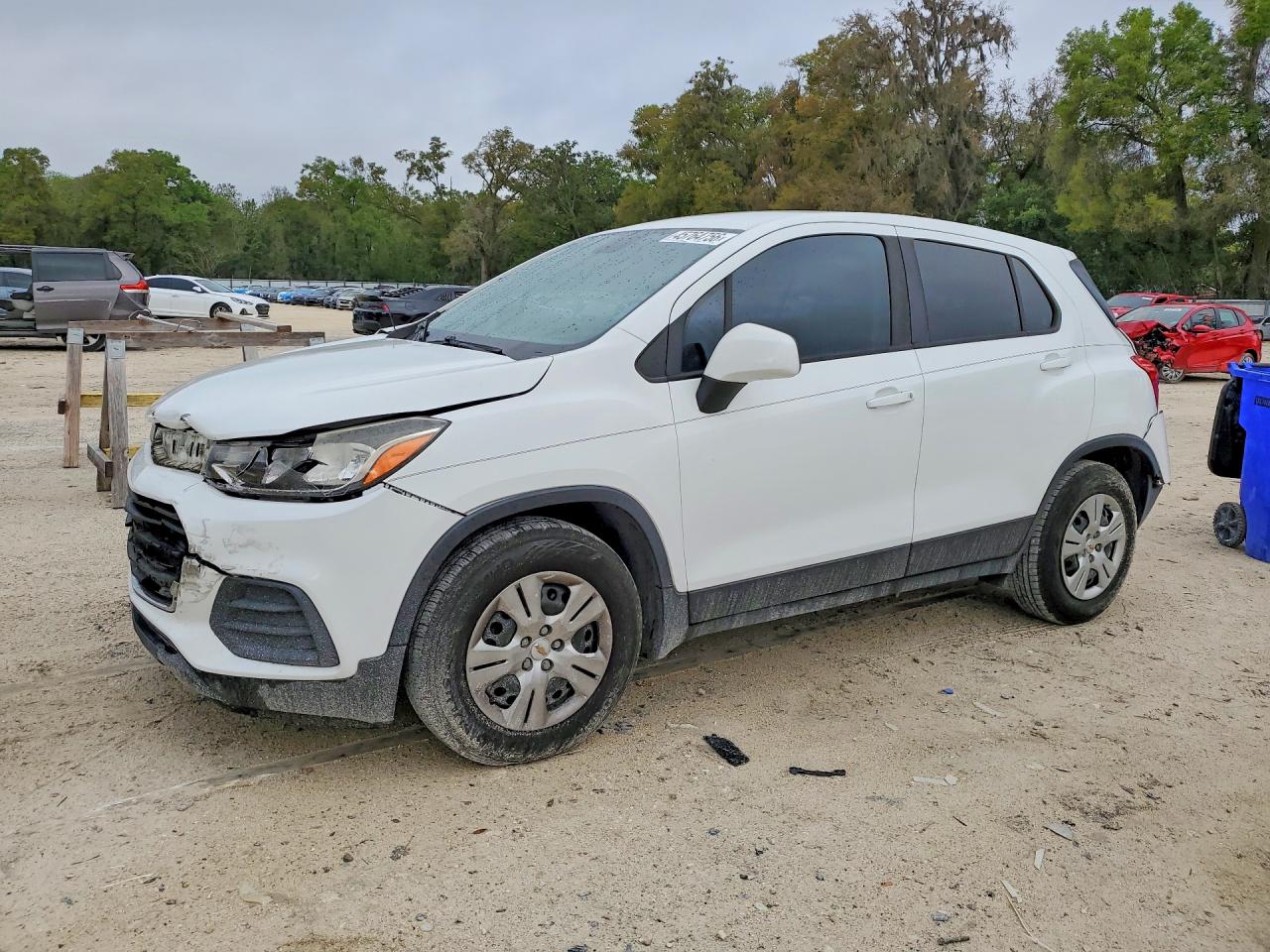 Salvage Chevrolet Trax Image