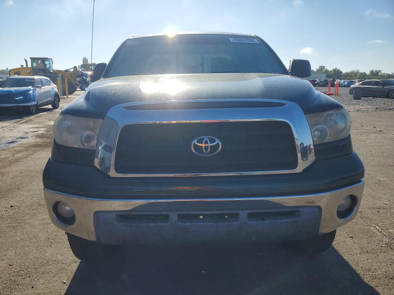 Toyota Tundra Sr5