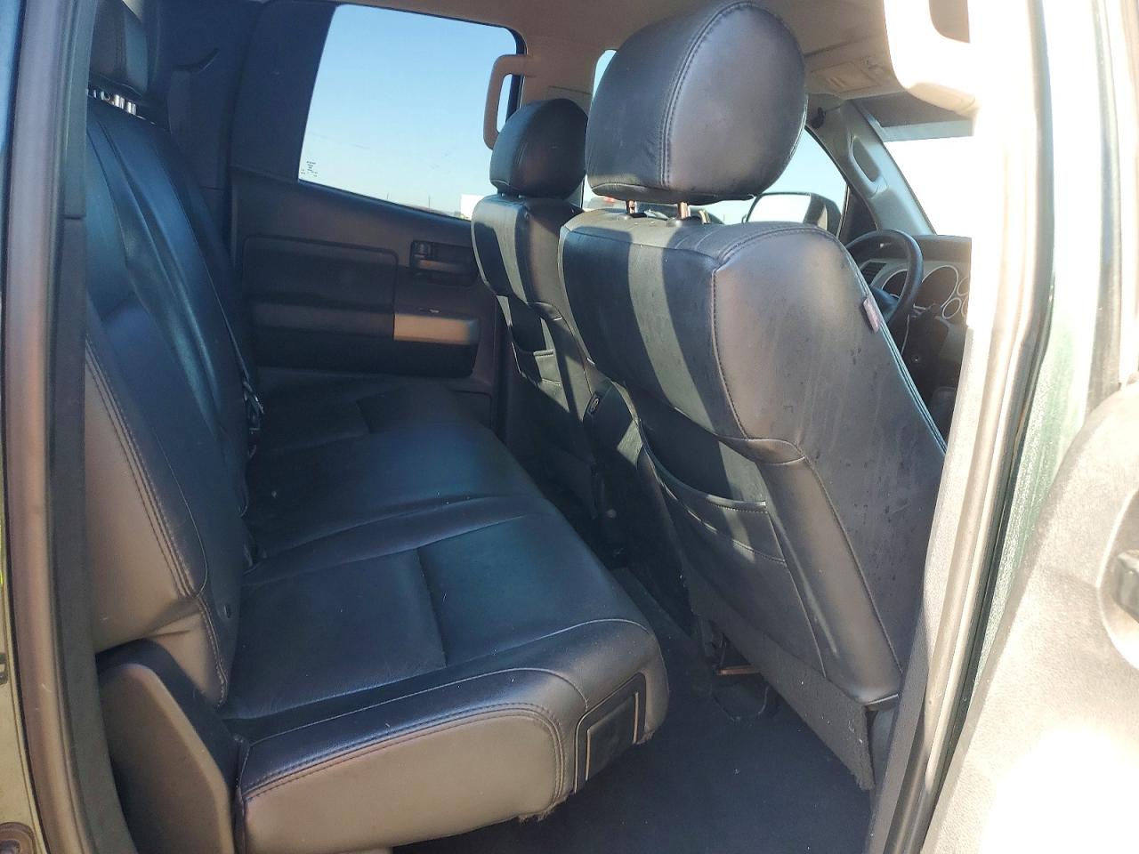 Toyota Tundra Sr5