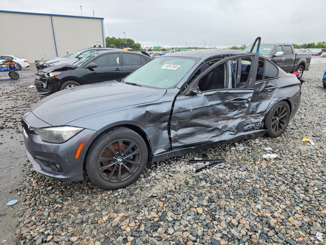 Salvage BMW 3 Series Image