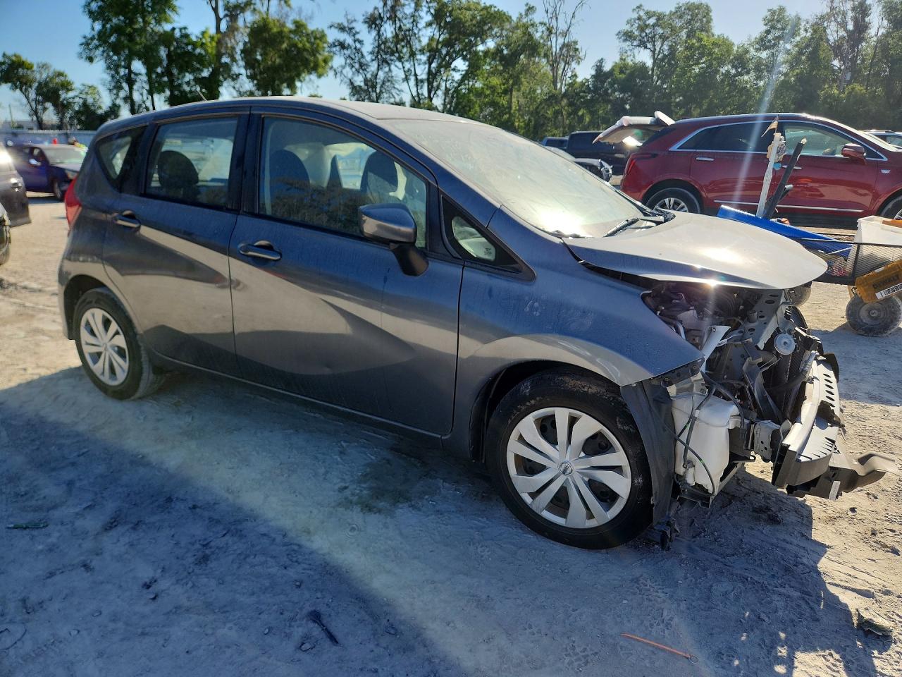 Nissan Versa Sv