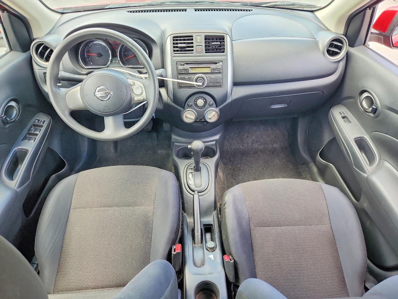 Nissan Versa 1.6 S