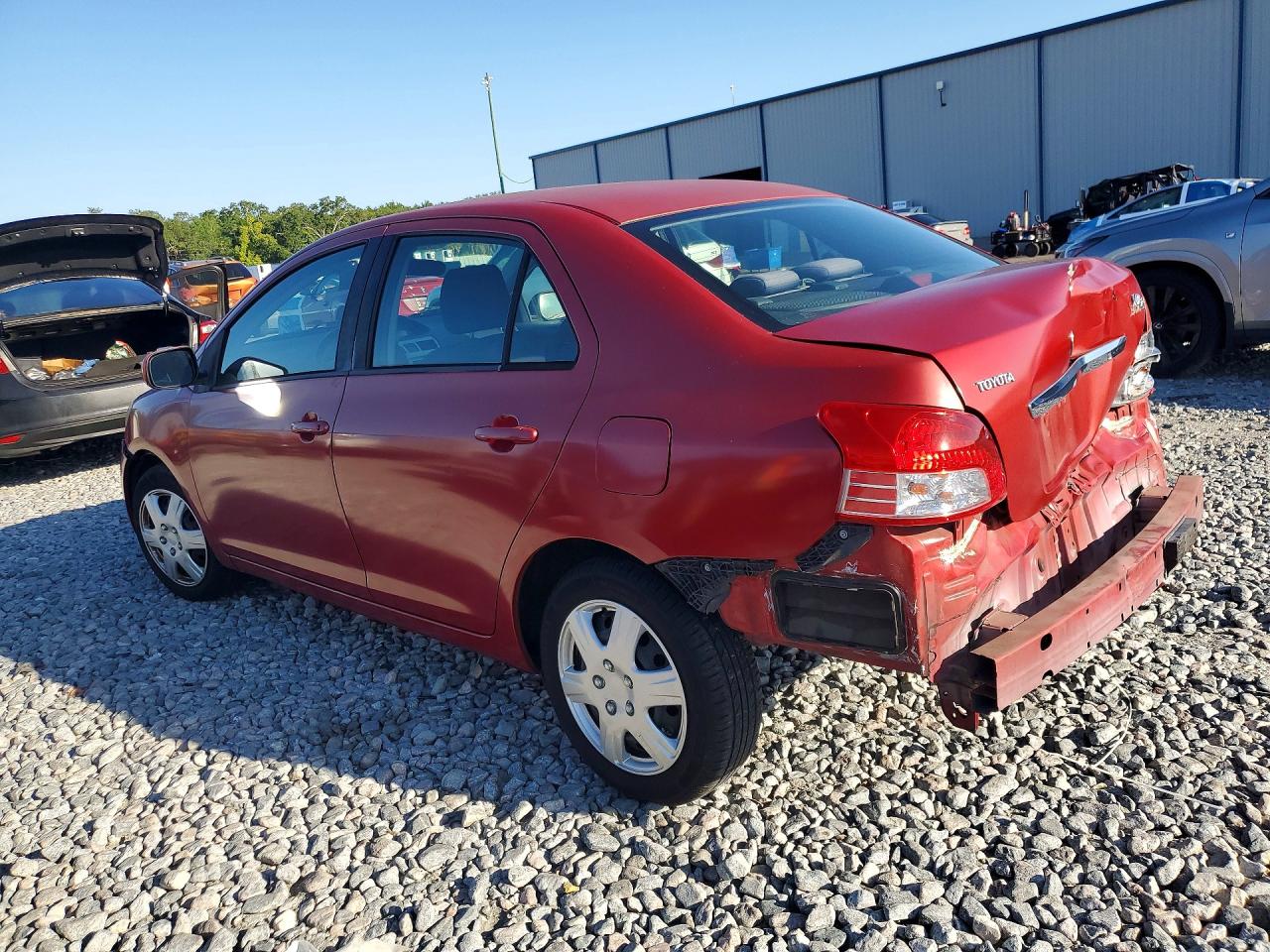 Toyota Yaris Base
