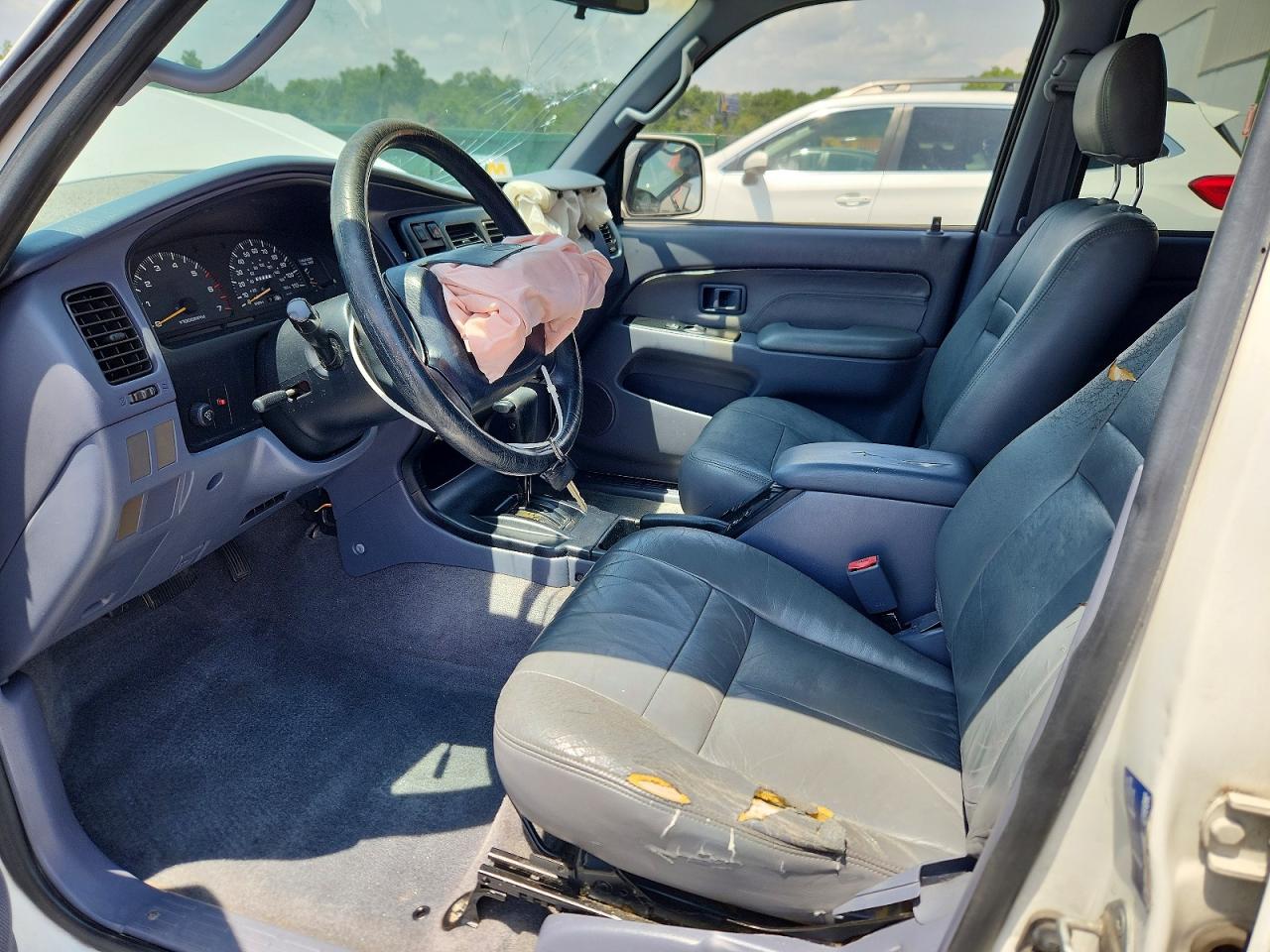 Toyota 4Runner Sr5