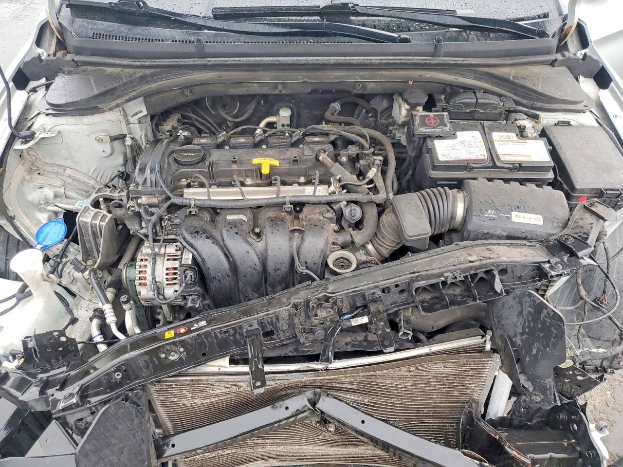 Hyundai ELANTRA Sel