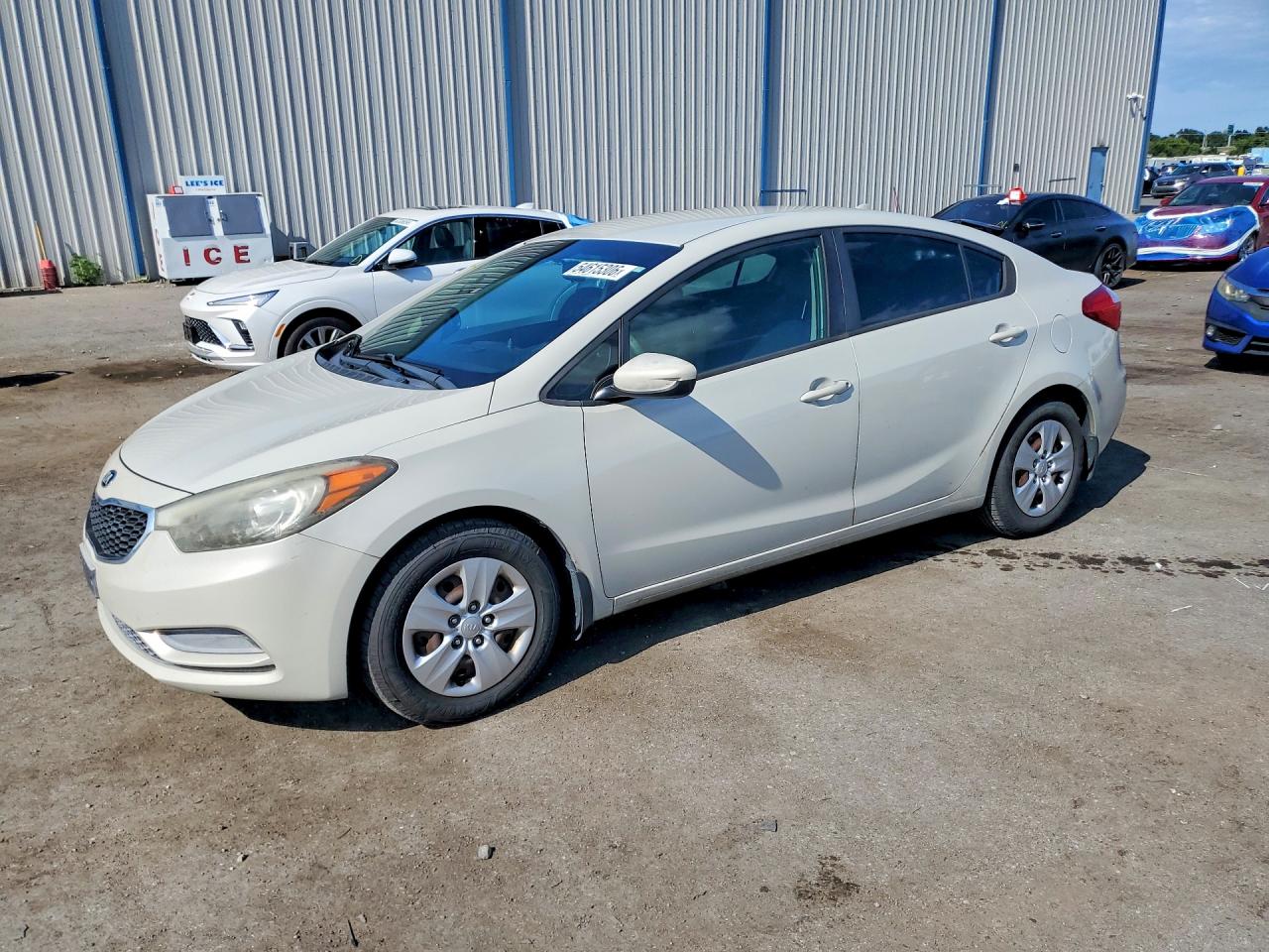 Salvage Kia Forte Image