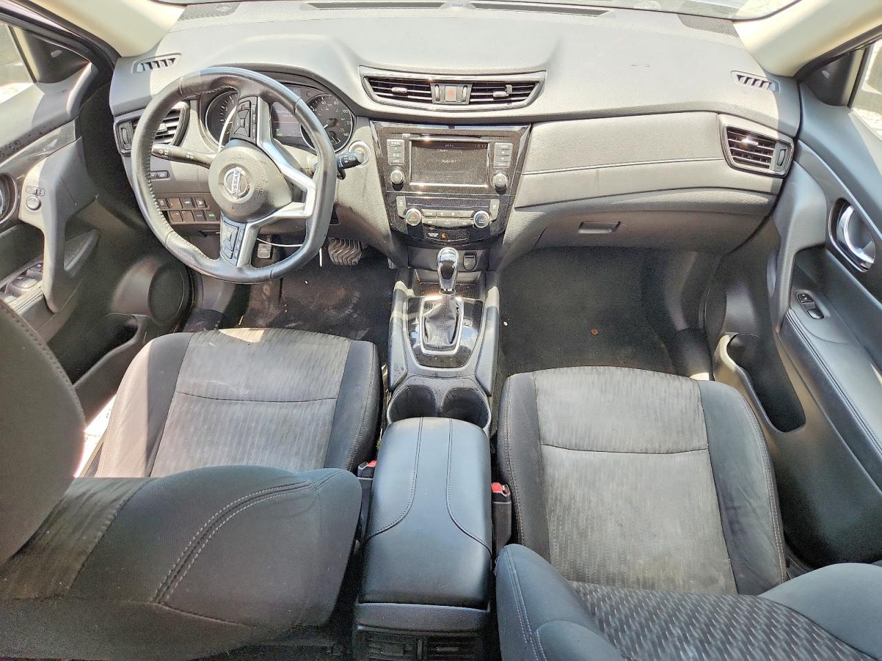 Nissan Rogue Sv