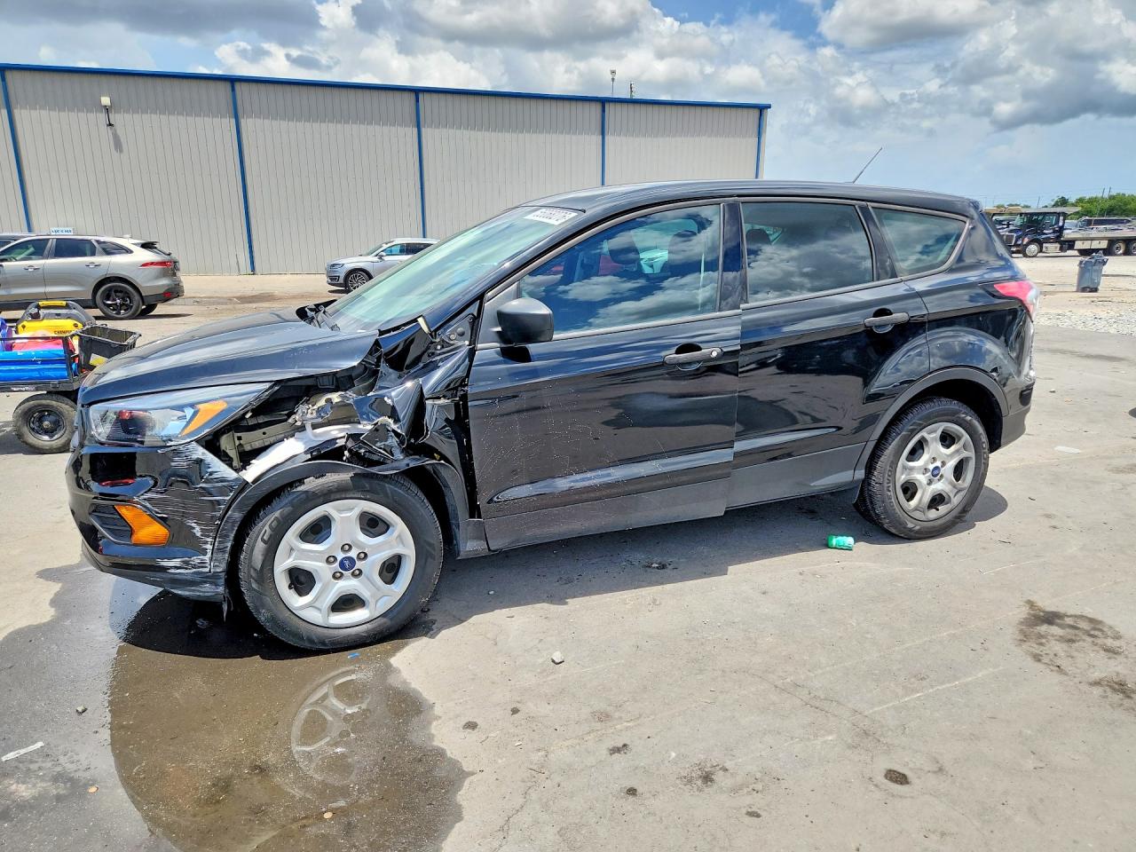 Salvage Ford Escape Image