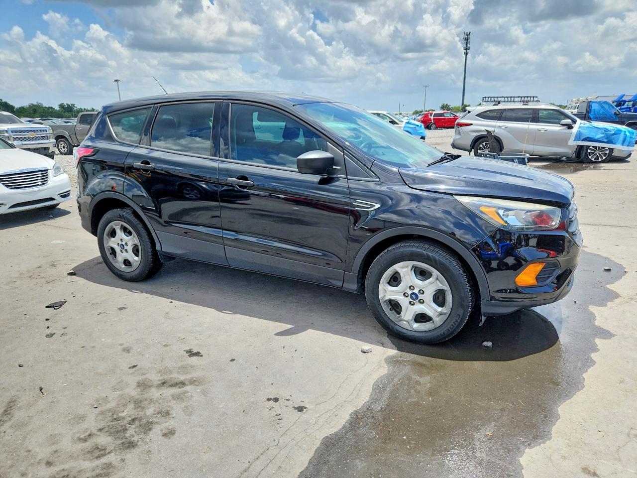 Ford Escape S
