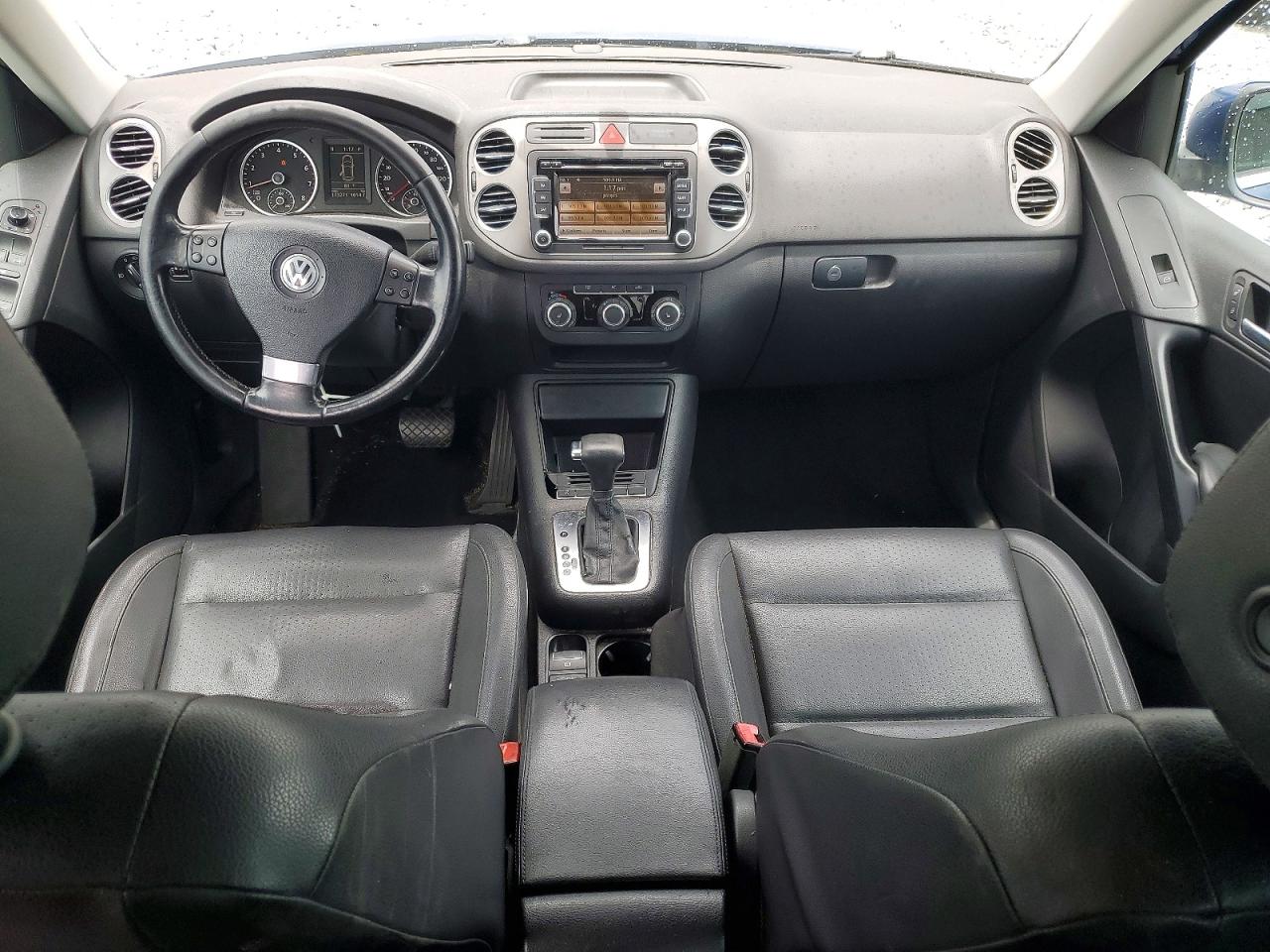 Volkswagen Tiguan S