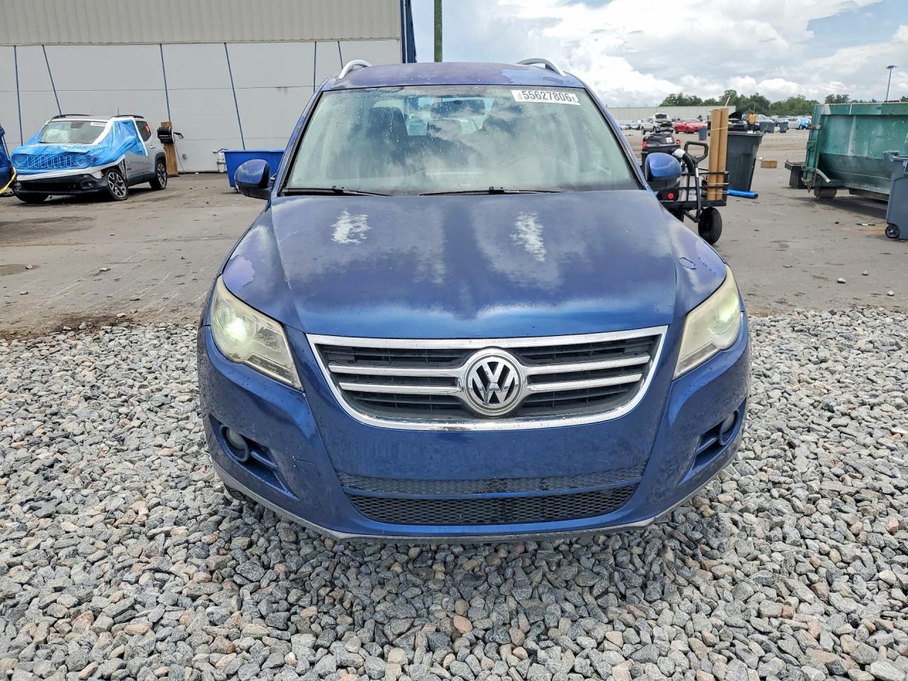 Volkswagen Tiguan S