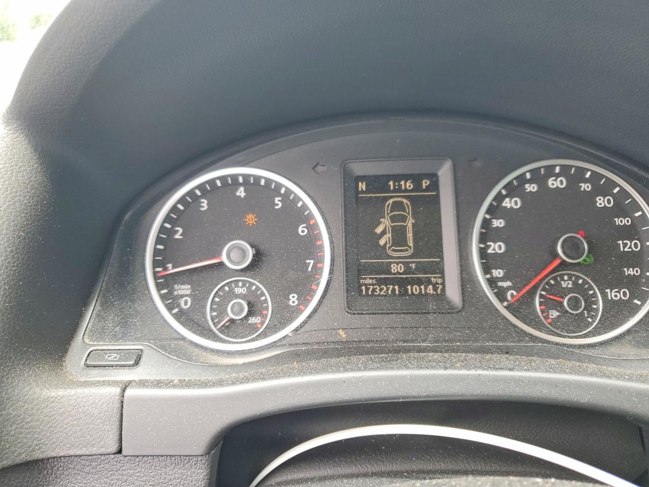 Volkswagen Tiguan S