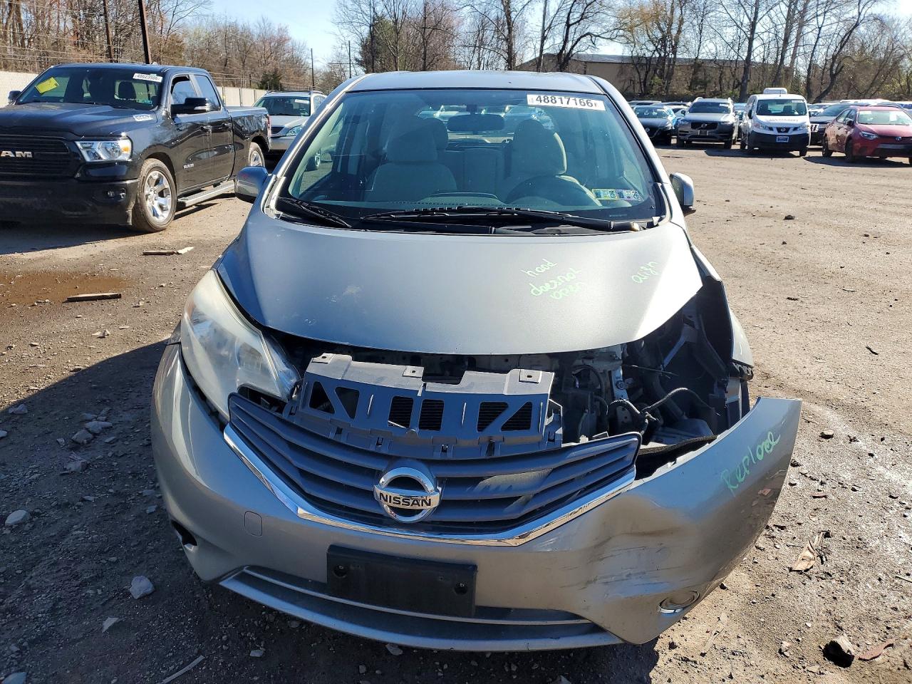 Nissan Versa Sv