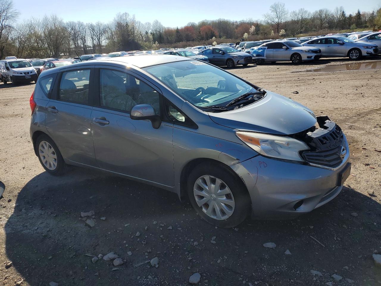Nissan Versa Sv