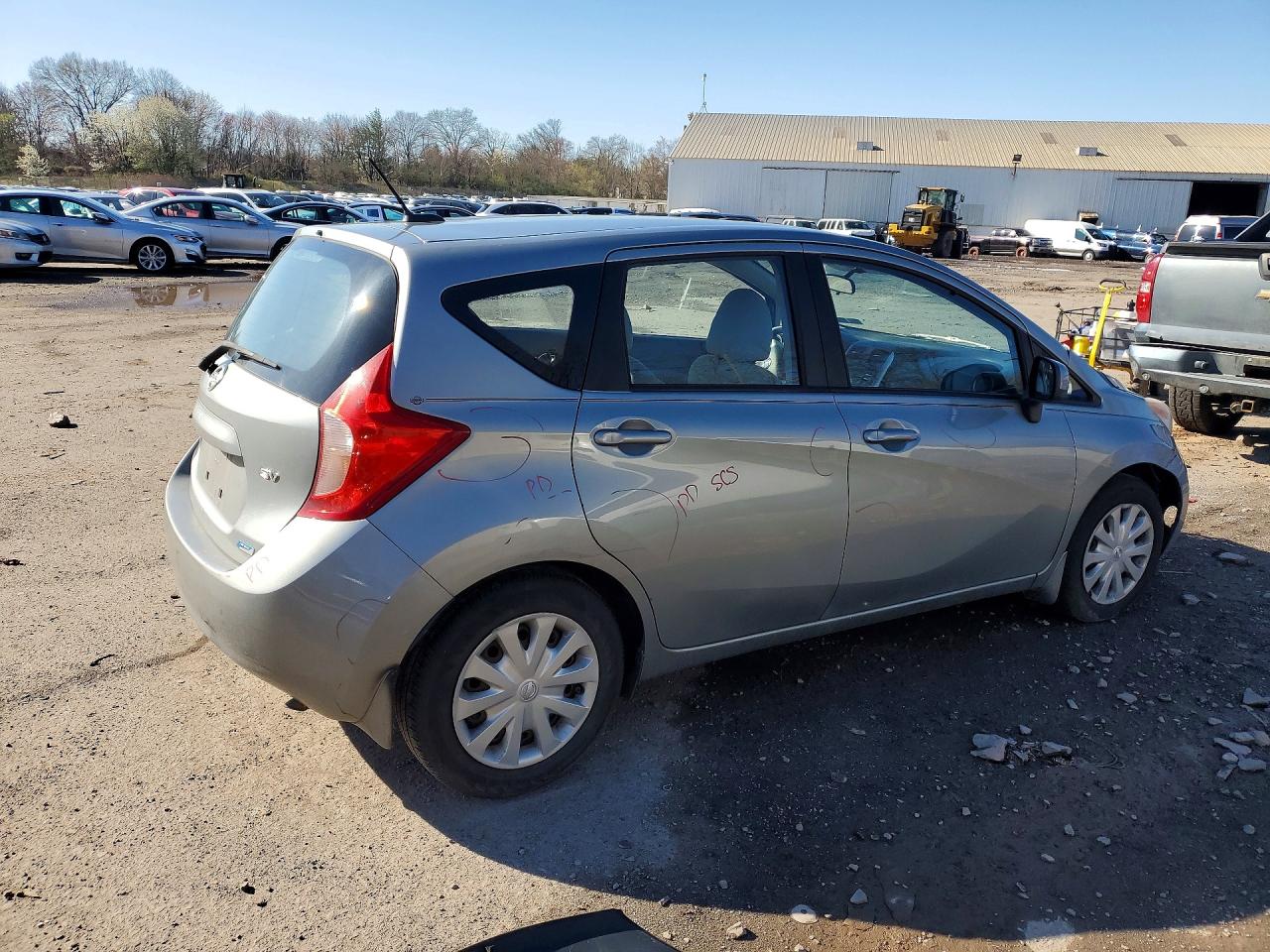 Nissan Versa Sv
