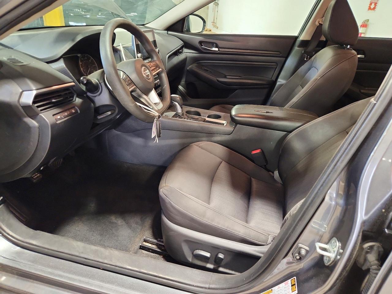 Nissan Altima S