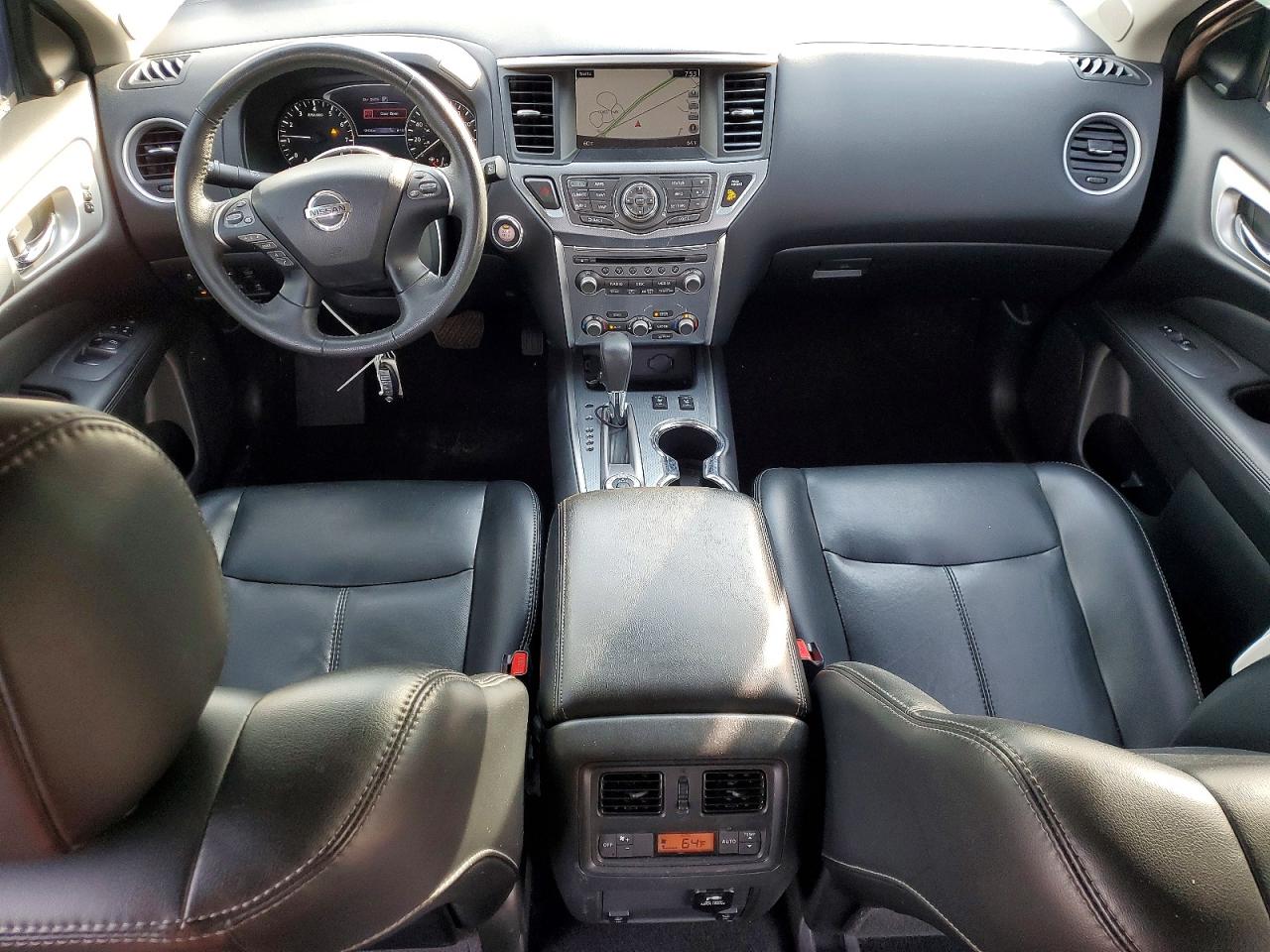Nissan Pathfinder Sl