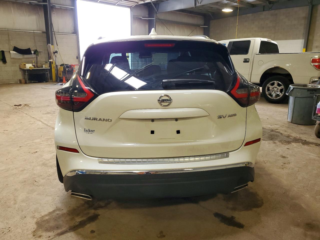 Nissan Murano Sv