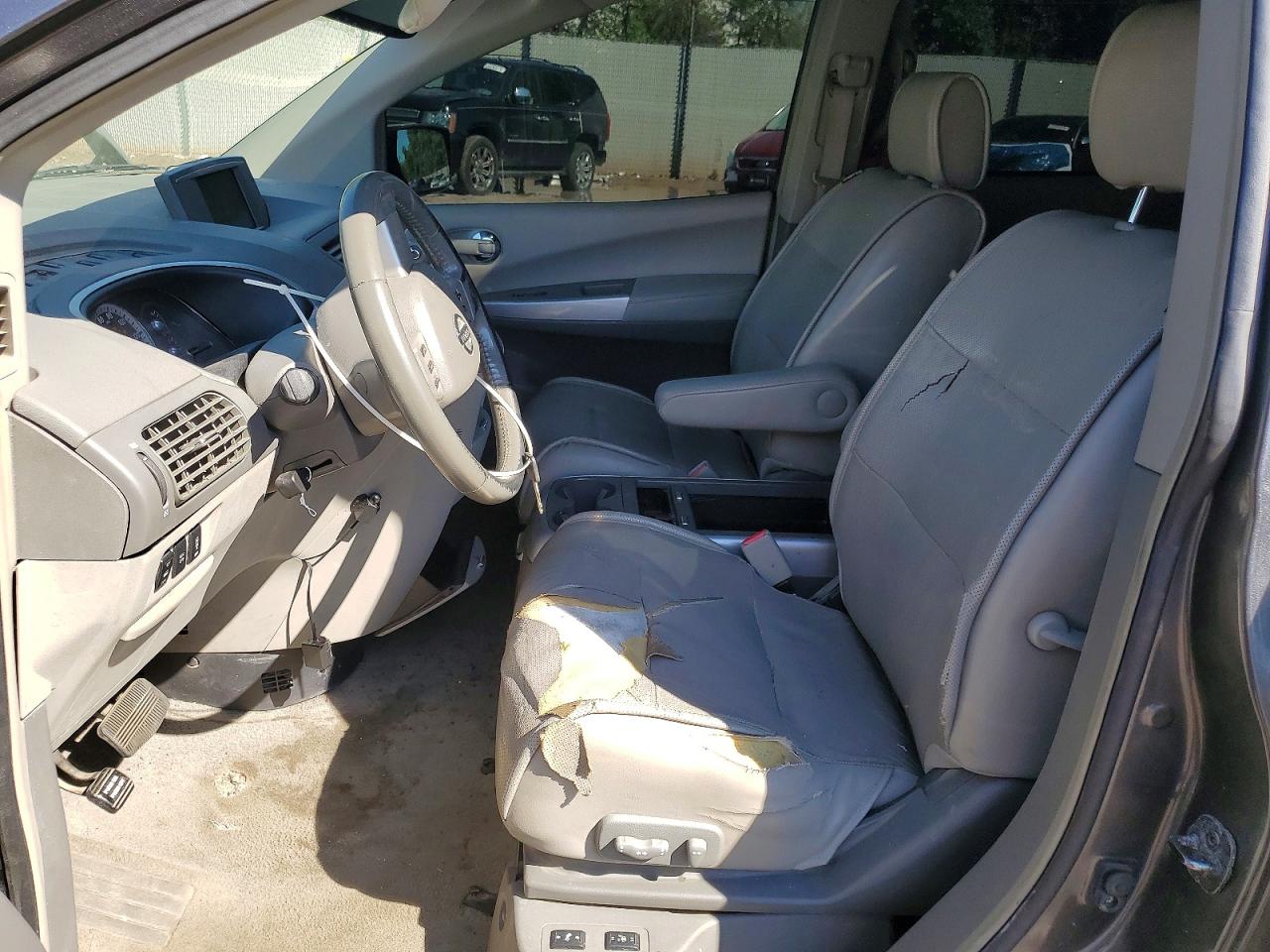 Nissan Quest 3.5