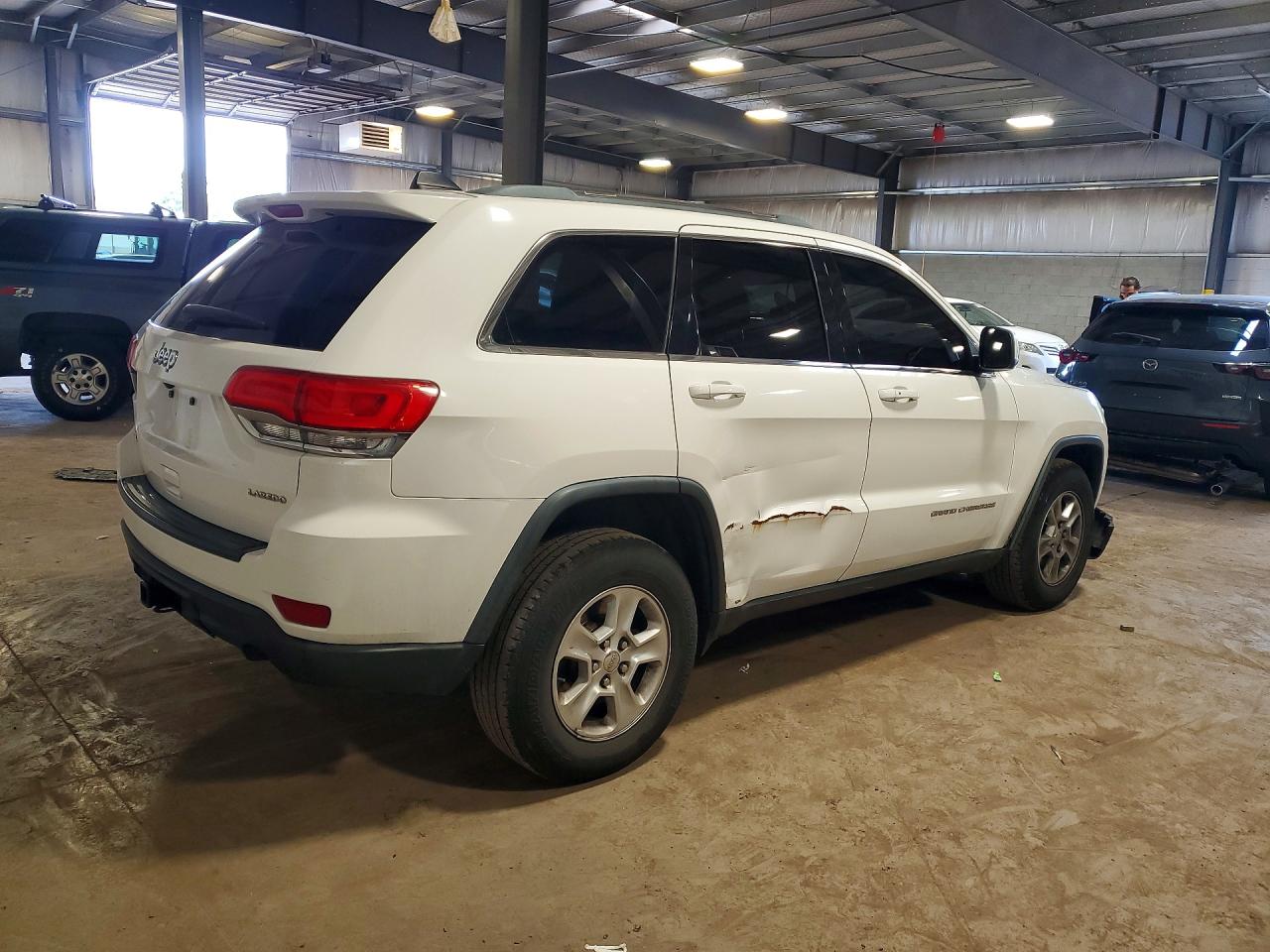 Jeep Cherokee Laredo